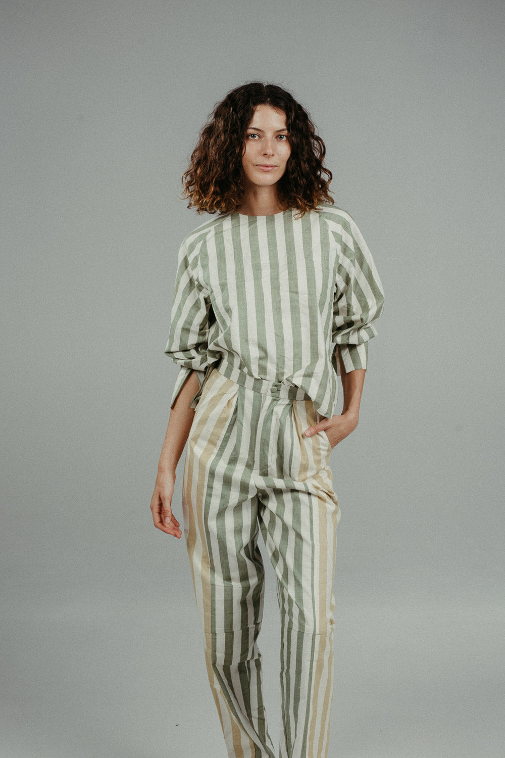 Temple Top | Basil