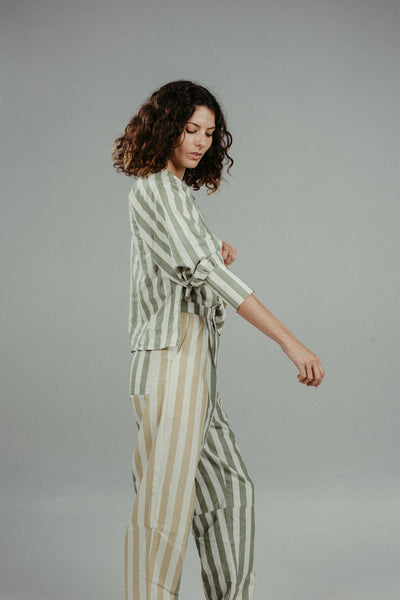 Temple Top | Basil