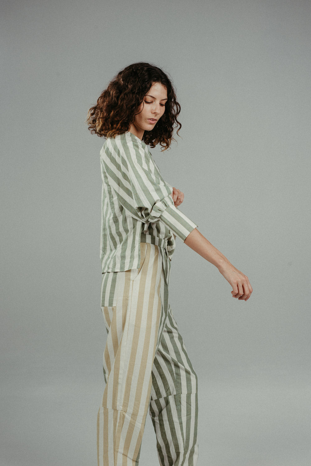 Temple Top | Basil