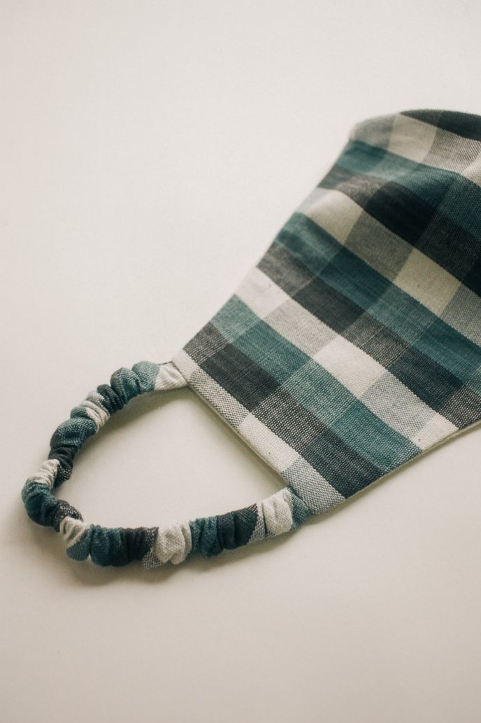 mask pine gingham